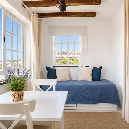 Capistrano Sea Views Private Entry *